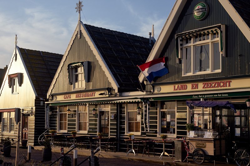 Image: Waarom zijn weekendwandelen en lokale wijnproeverijen een goede combinatie?